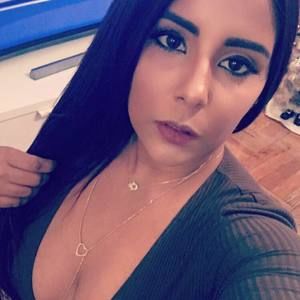 Meet your Posher, Alba